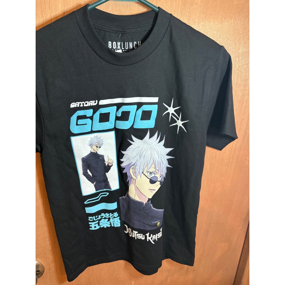 Jujutsu Kaisen Satoru Gojo Multi-Portrait Graphic T-Shirt BoxLunch NWT XS